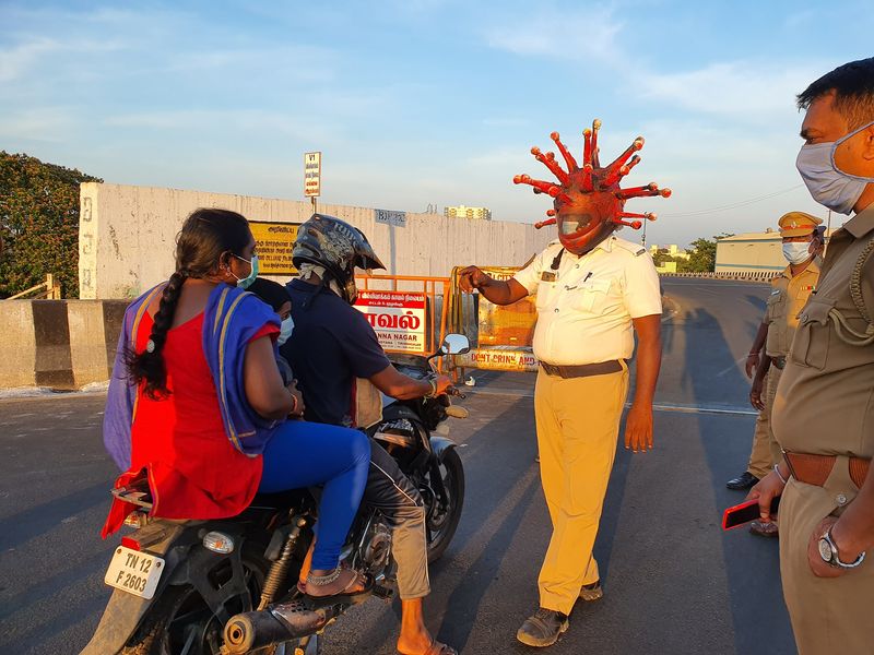 B.Gowtham chennai based artists who meade the coronavirus helmet featured in currentMood magazine -6 B.Gowtham chennai based artists who meade the coronavirus helmet featured in currentMood magazine -6