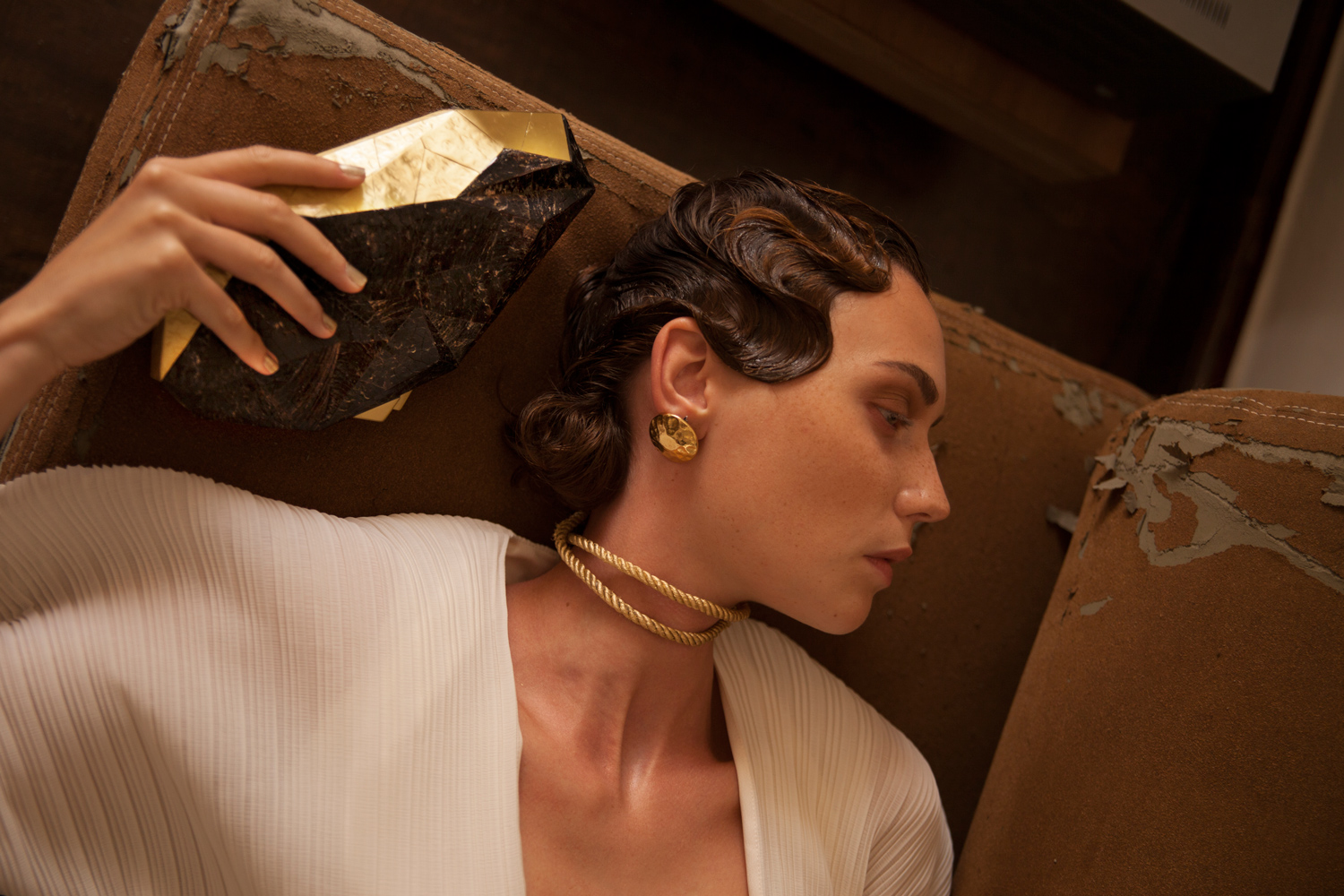 Francesco Scotti photography series featuring Stacey Williams | Fashion magazine | Fashion magazine in India | Online fashion magazine | Online fashion magazine in India | Indian fashion magazine