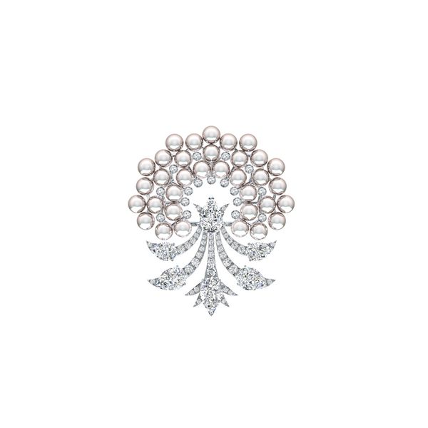 Meet Kamdar Avlani interview with currentMood magazine An interview with Meet Kamdar Avlani, the jewellery designer behind the eponymous brand, Kamdaravlani