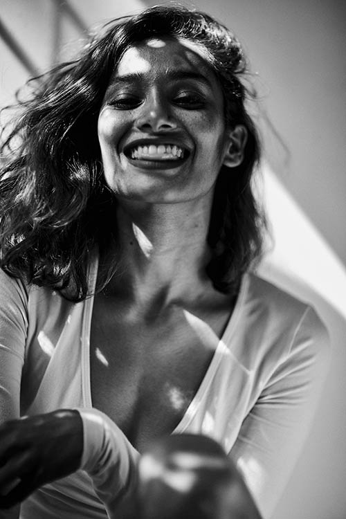 currentMood interviews model nidhi sunil for no filter and talks about colourism in india. skin colour, dark skin discrimination, dark is beautiful